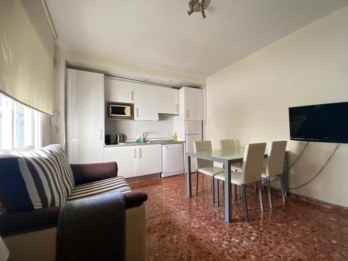 Apartment Wall Center - Aloha Sevilla エクステリア 写真