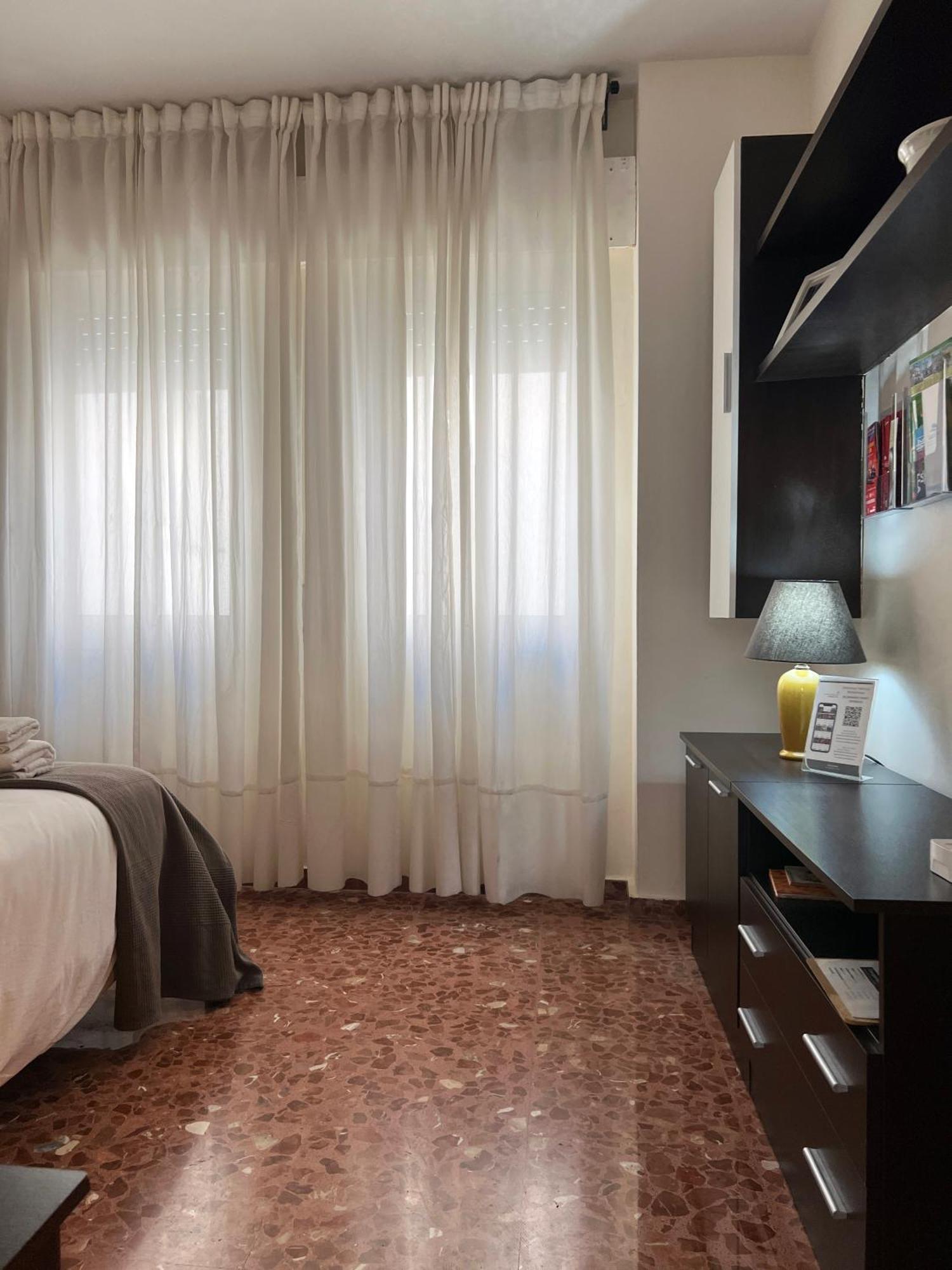 Apartment Wall Center - Aloha Sevilla エクステリア 写真